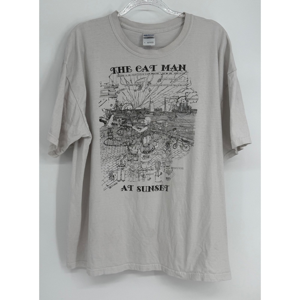 Gildan Ultra Cotton The Cat Man At Sunset Graphic T-Shirt Gray Sz‎ XL Mens